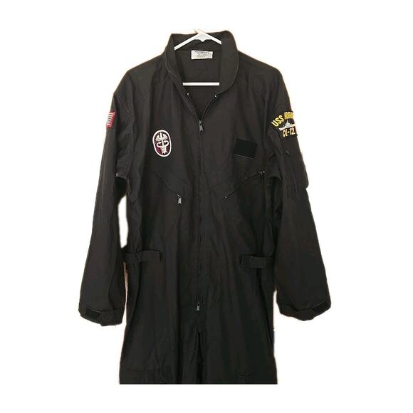 US Navy Aviator Coveralls Flight Suit Navy USS HORNET CV-12 Patches Size Large - Picture 1 of 8